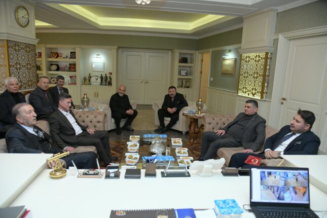 Bedri Yalçın, Kahramankazan Belediyesi’nde Sıcak ve Siyasi Ziyaret Gerçekleştirdi