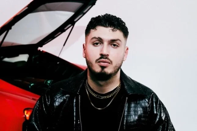 Yeni Mega Star Blok3’ten Stadyum Çıkarması!