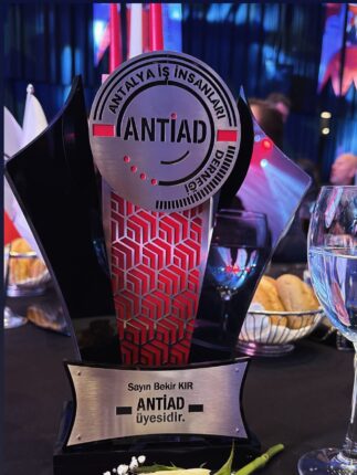 ANTALYA İŞ DÜNYASINDA ANLAMLI BULUŞMA!