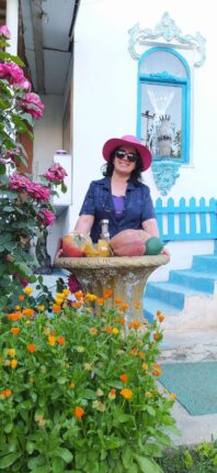 KARŞILAŞMAMAK İÇİN YAŞAYAN İNSANLAR VE YAKLAŞAN BAYRAM