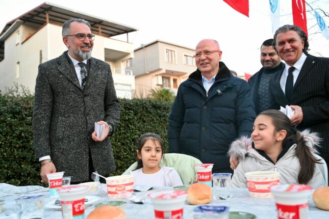 Kestel Belediyesi’nin Sokak İftarı Kale Mahallesi’nde Birlik Ve Beraberlik Tablosu Oluşturdu
