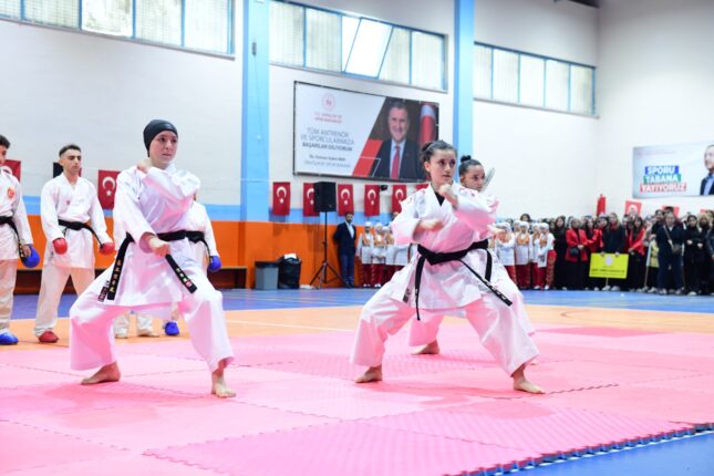 Kestel Belediyesi’nden Farklı Noktalarda, Farklı Branşlarda Spor İmkânı