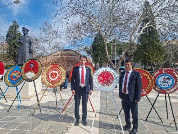 Aydınlık Geleceğin Partisi, 18 Mart Çanakkale Zaferi’ni Anma Töreninde Yerini Aldı