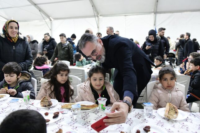 Başkan Erol, “Çocuklarımızın Niyeti Ramazan’a Ayrı Bir Güzellik Katıyor”
