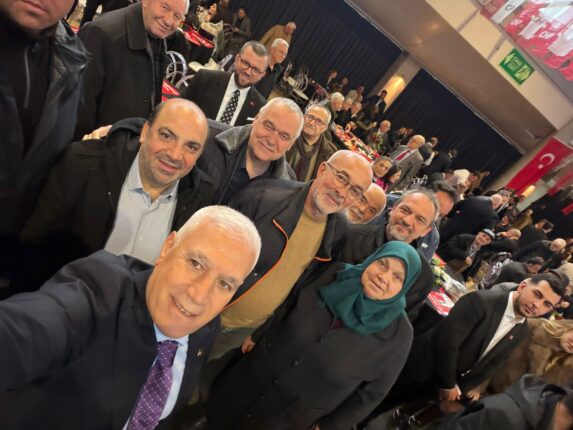 Topraklarımızı Geri İstiyoruz!