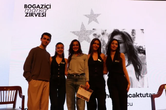 HAFSANUR SANCAKTUTAN BOĞAZİÇİ MARKA ZİRVESİ’NDE  GENÇLERLE BULUŞTU