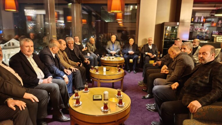 Bursa’da Tarihi Akşam: 14 Yıllık Dernek Geleneği Süleyman Kara İçin Bozuldu