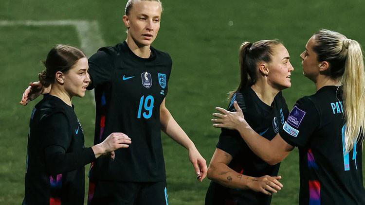 İspanya Kadın Milli Takımı’nın Antalya’daki Maçı Tartışma Yarattı