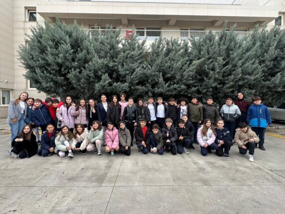 GENÇ FİDANLARDAN YAŞLI ÇINARLARA BAYRAM ZİYARETİ