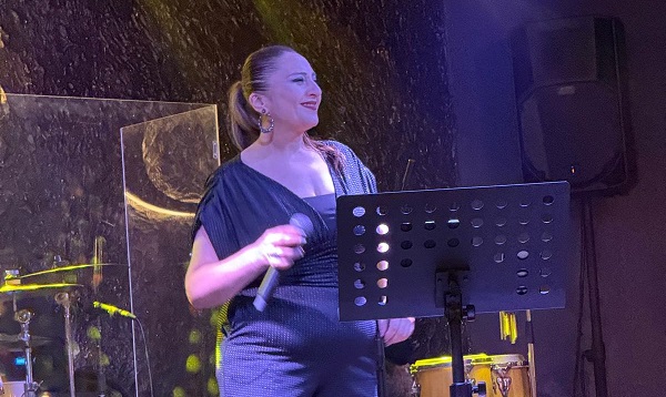 Sanat Dünyasında Antalya’dan Yükselen Güçlü Bir Ses: Nesli Sabur