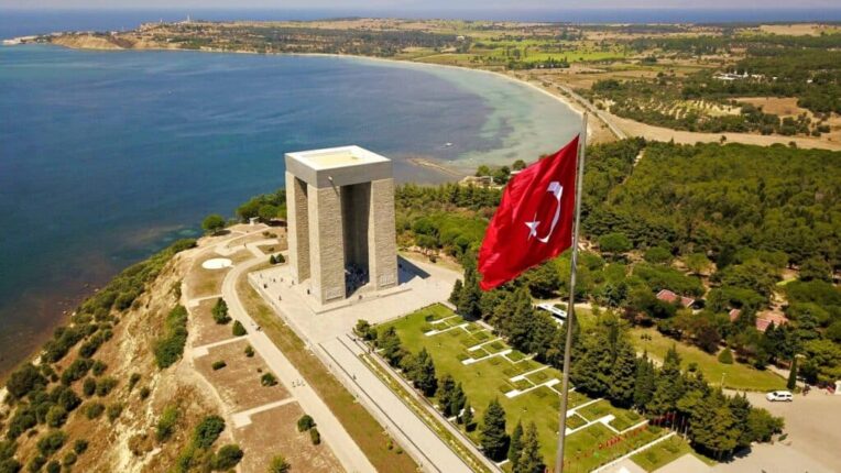Çanakkale’nin Hikâyesi Kestel’de Sahneye Taşındı