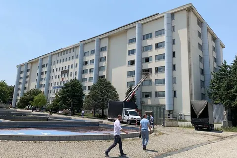 Nilüfer Gençliğinin Nefes Alacağı Bir Yapı Şart!