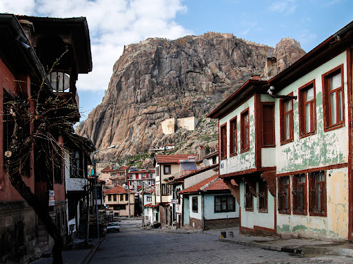 DENİZLİ VE AFYONKARAHİSARLILAR BİRLİK SOFRASINDA BULUŞTU  ŞANLI TARİHİN EVLATLARI DENİZLİ’DE BİR ARAYA GELDİ