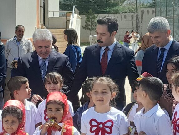 Gercüş Belediye Başkanı Gündüz Günaydın’dan 23 Nisan’a Yürekten Kutlama Mesajı