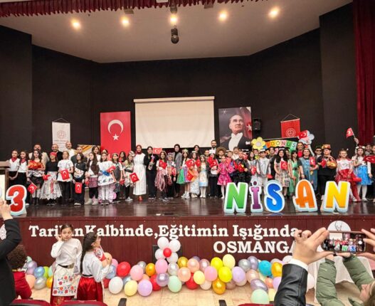 SAİT ETE ORTAOKULUNDAN, GERİ DÖNÜŞÜM BİLİNCİ