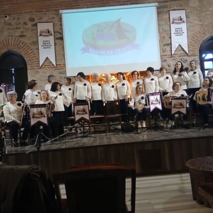 SAZDA, SÖZDE VE YAŞAMIN HER YERİNDE KADIN VAR