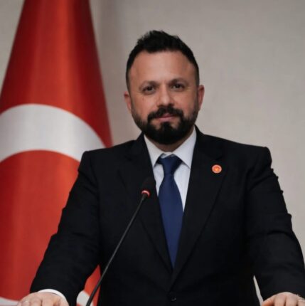 Başkan Peker ” Tefecilikle Mücadele Parti Politikamızdır”