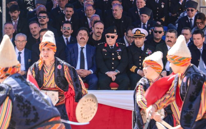 Jandarma Kutlamalara Katıldı