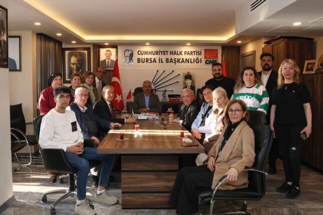 Zeydan Karalar’dan CHP Bursa İl Başkanlığı’na Ziyaret