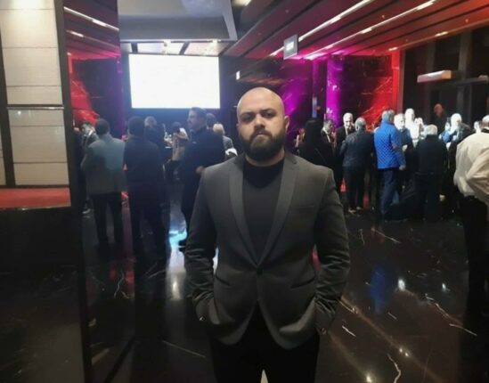 24 Yıllık Kariyer, 28 Uluslararası Ödül