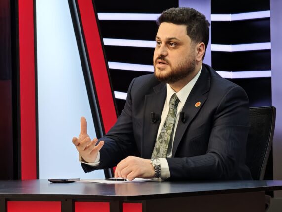 “Mutlak butlan kararı çıkarsa CHP yönetimi Ekrem İmamoğlu’na verilmeli”