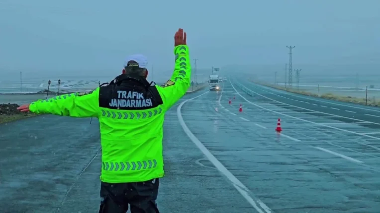 BURSA’DA DRİFT YAPAN SÜRÜCÜYE CEZA