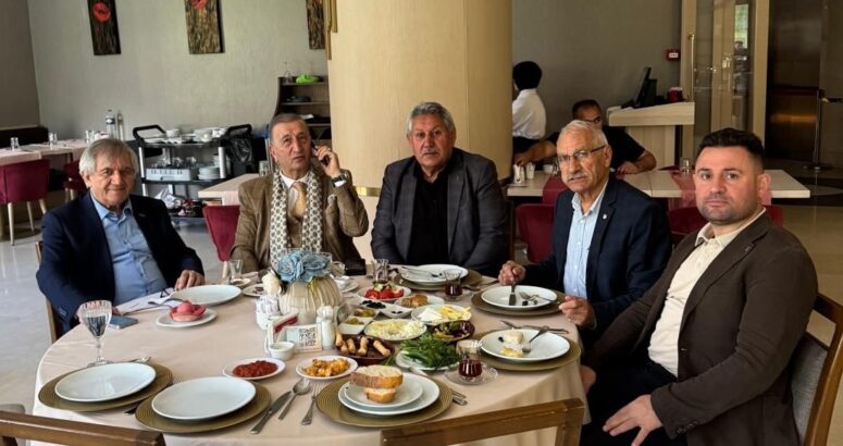 Bedri Yalçın Gümüşhane’de Güçlü Kadroyla Sahada: “Tekke’nin Geleceğini Birlikte İnşa Edeceğiz”