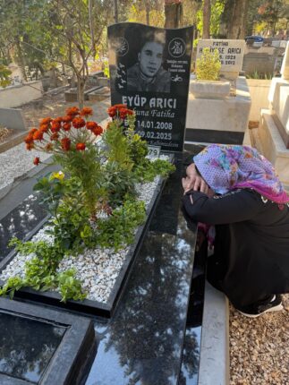 17 Yaşındaki Eyüp, Masumiyetine Kurban Gitti: Katilleri Serbest, Ailesi Çaresiz