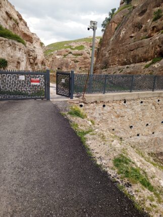 TARİHİ HASANKEYF’TE KORKUTAN İHMAL: ŞAAP VADİSİ GİRİŞİNDE UÇURUM TEHLİKESİ!