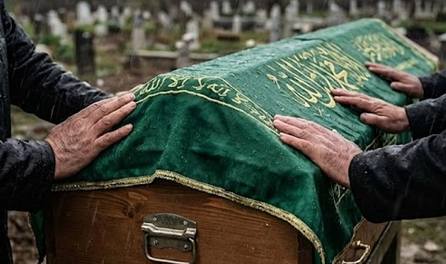 Acı Kayıp… Mutlu Ailesi Babasını Kaybetti…