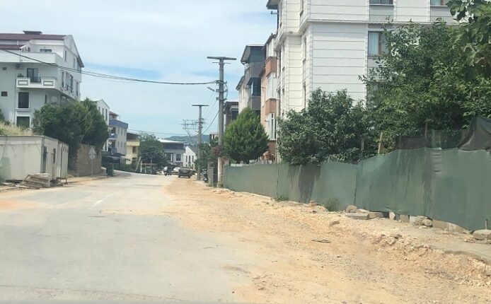 Eski Hastane Yolu, Şahin Tepesi ve Santral Yolu’nda Toz, Çukur ve Güvenlik Tepkisi