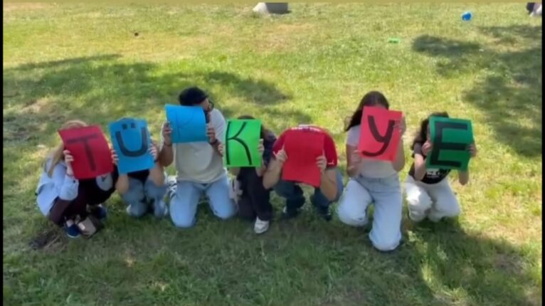 Türk Kadınlar Birliği Bursa Şubesi, Erasmus+ Projesi Kapsamında 48 Uluslararası Genci Mudanya’da Ağırladı