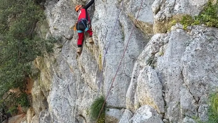 ALANYA İHH ARAMA KURTARMA EKİBİ ISPARTA’DAKİ ZORLU EĞİTİMİ BAŞARIYLA TAMAMLADI