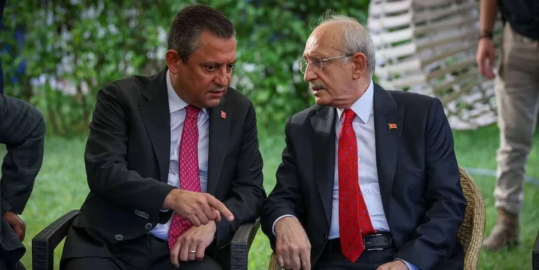 CHP’DE BİTMEYEN KOLTUK KAVGALARI VE KAYBOLAN GÜVEN