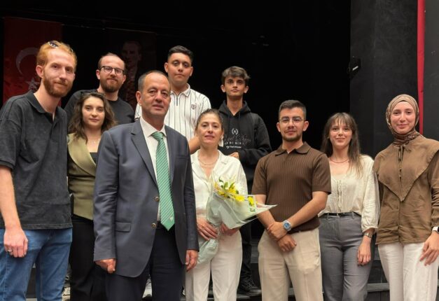 ‘Ahşabın Cazibesi’ belgeseline Bursa’da büyük ilgi