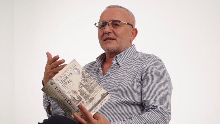 “Türkiye hiçbir küresel gücün taşeronu olmamalıdır”