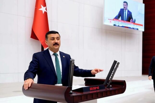 “1.172 Öğrenci, 108 Öğretmen ve Onlarca Çalışan Belirsizlik İçinde”