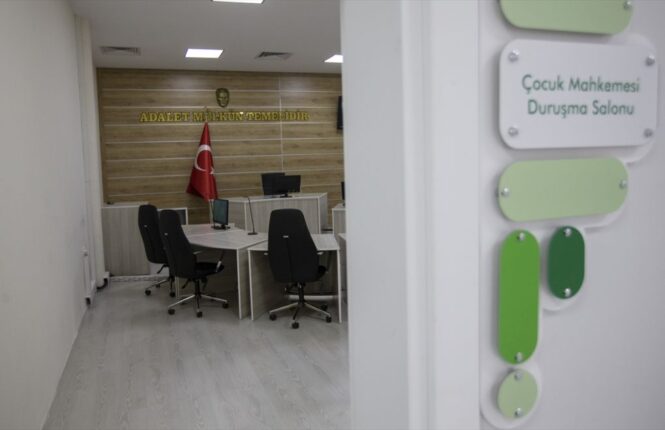 Avukat Cüneyt Bülent Şeker: “Çocuk mahkemelerindeki uygulamalar hukuki güvenlik ilkesini zedeliyor”