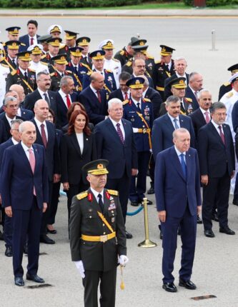 MERSİN’İN GURURU ANITKABİR’DE! HAVVA SİBEL SÖYLEMEZ, 30 AĞUSTOS’TA DEVLET ZİRVESİNDE MERSİN’İ TEMSİL ETTİ