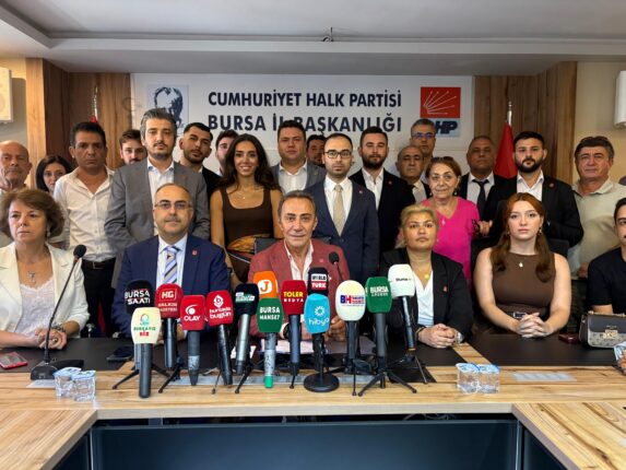 Berhan Şimşek Bursa’da CHP İçindeki Tartışmaların Fitilini Ateşledi