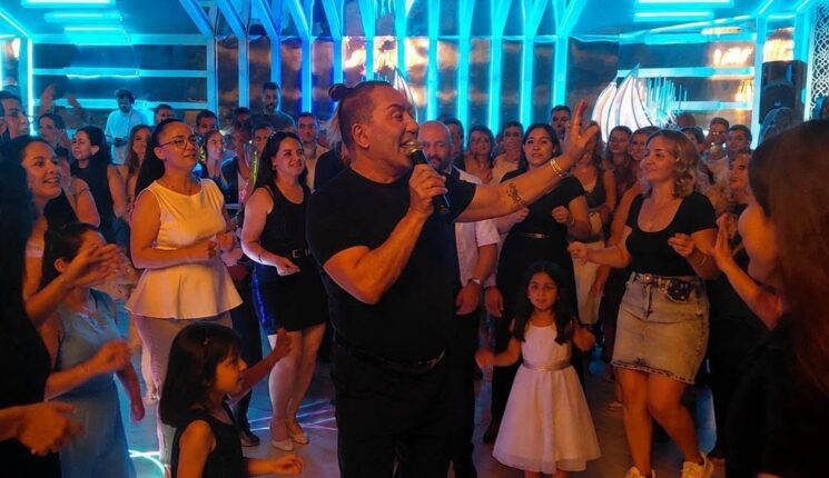 KEPEZ’DE 100. YIL PARK DÜĞÜN SALONU’NDA MURAT ÖVÜNÇ RÜZGÂRI