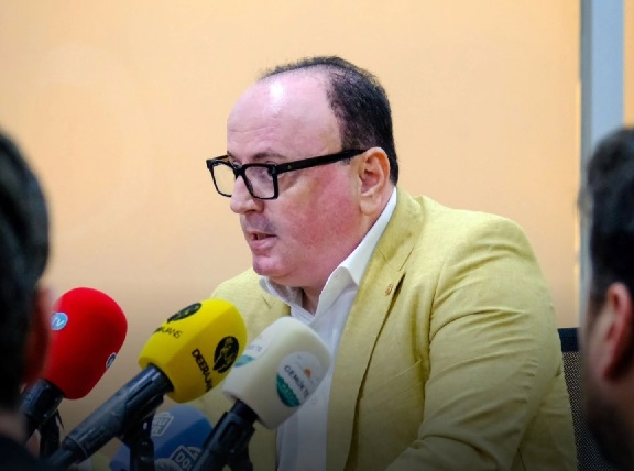 Erten Kayan’dan Gemlikspor’da yeni dönem mesajı: “Her yöneticimiz görevinde tam yetkilidir”