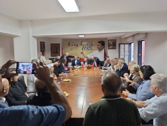 Demokrat Parti Bursa’da “Millet İradesi ve Demokrasi” Buluşması