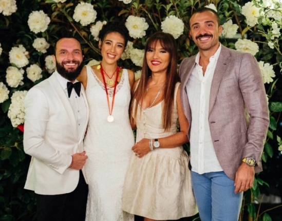 Minik Mihre’ye ünlü ziyaretçiler!
