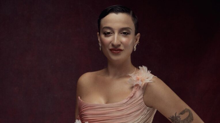 Melike Şahin’in “Ölmem Ölemem” Şarkısı Zirveye Yerleşti