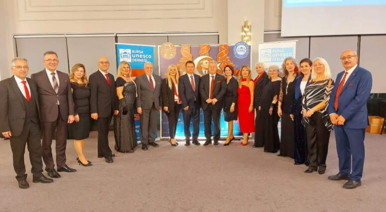 Bursa UNESCO Derneği’nden Cumhuriyetin 103. Yılına Anlamlı Kutlama