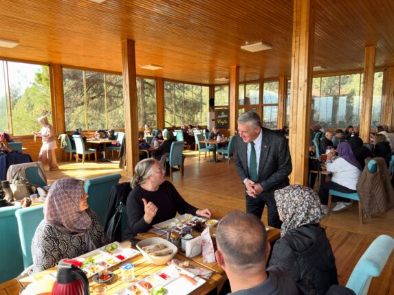 Arıkan: “İlçemiz İçin Çalışmaya, Harmancık’ın İhtiyaçlarını Gidermeye Devam Ediyoruz”