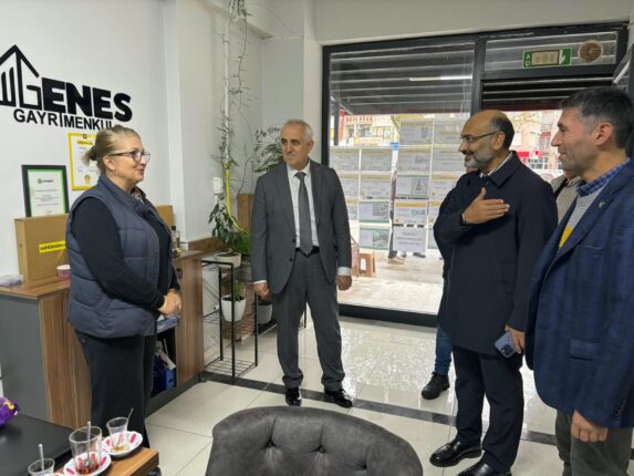 OCAK PARTİSİ NİLÜFER ESKİ İLÇE BAŞKANI BÜLENT KAŞ, YENİDEN REFAH PARTİSİ’NE KATILDI
